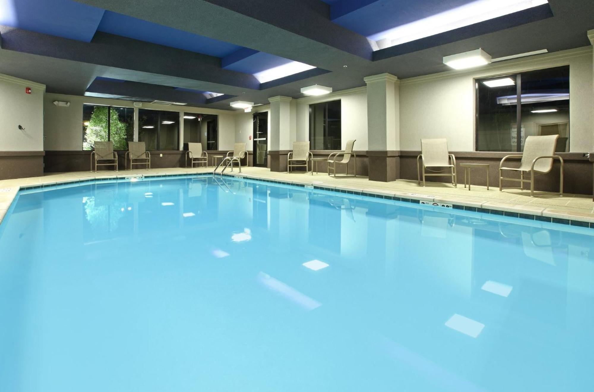 Holiday Inn Express & Suites Maumelle By Ihg Экстерьер фото