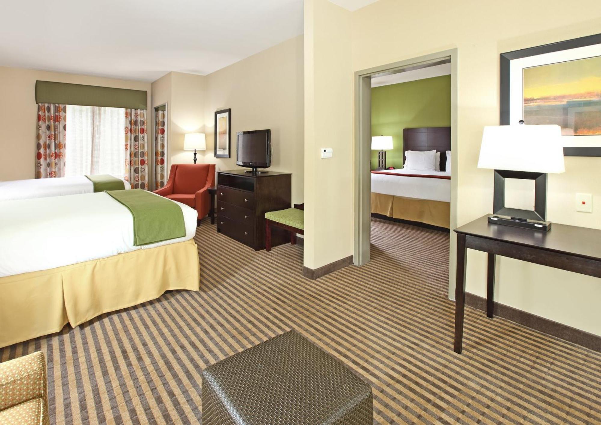 Holiday Inn Express & Suites Maumelle By Ihg Экстерьер фото